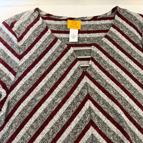 Ruby Rd Stripe Maroon Silver Metalic Thread Tunic Blouse XL SharkBite Hem Large - Picture 13 of 16